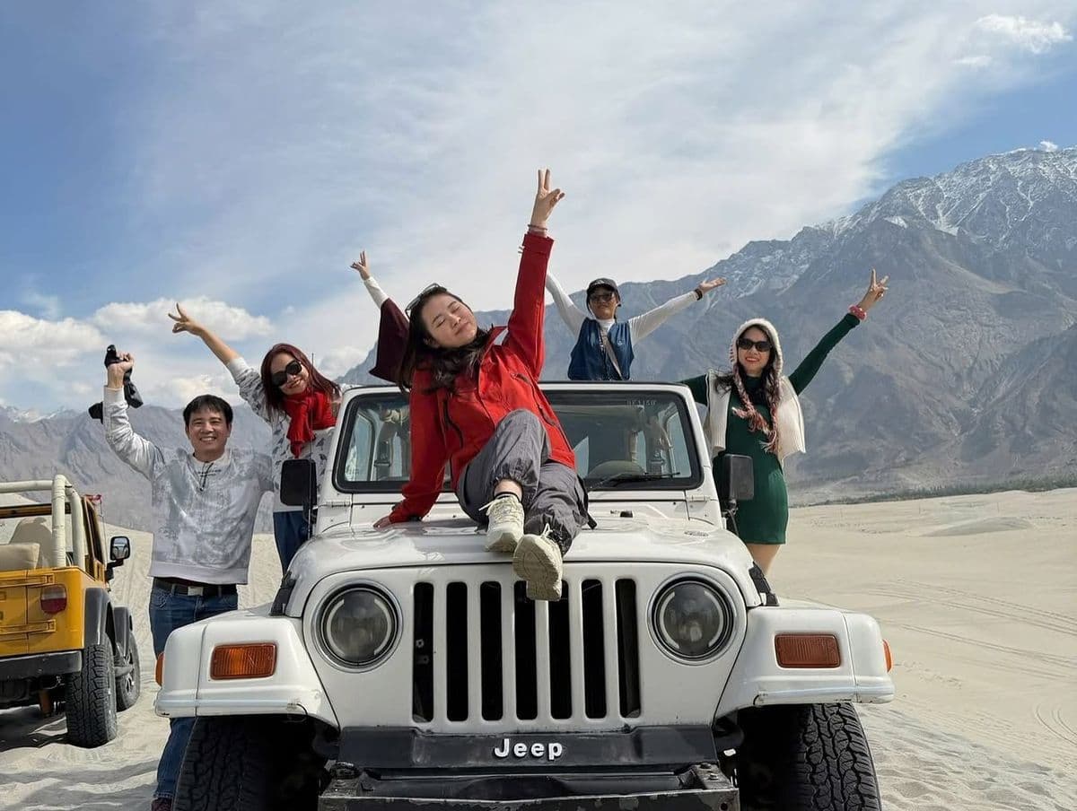 4x4 Jeep Mountain Safari